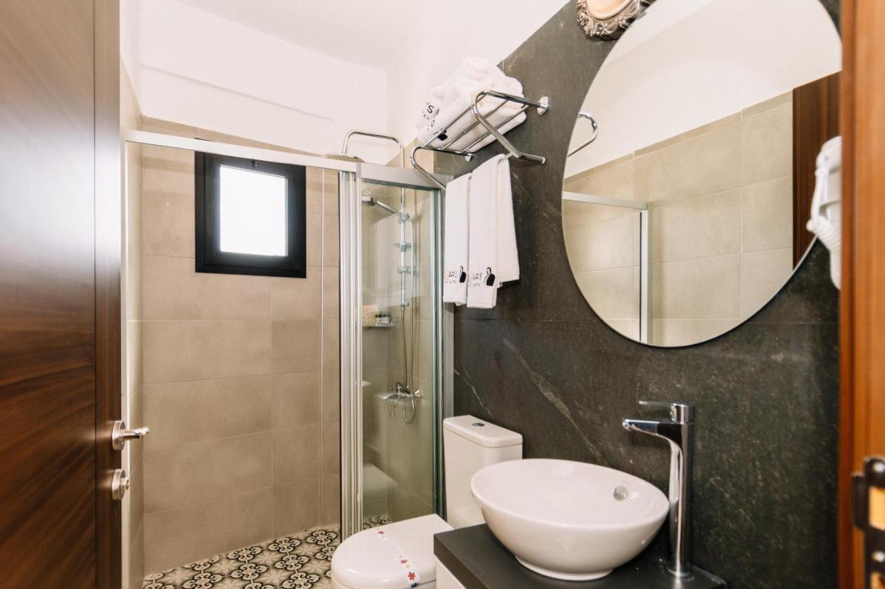 Cezar'S Airport Hotel Nicosia Ngoại thất bức ảnh